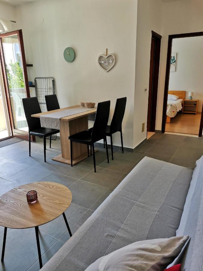 Apartment Hramina Murter Ngoại thất bức ảnh